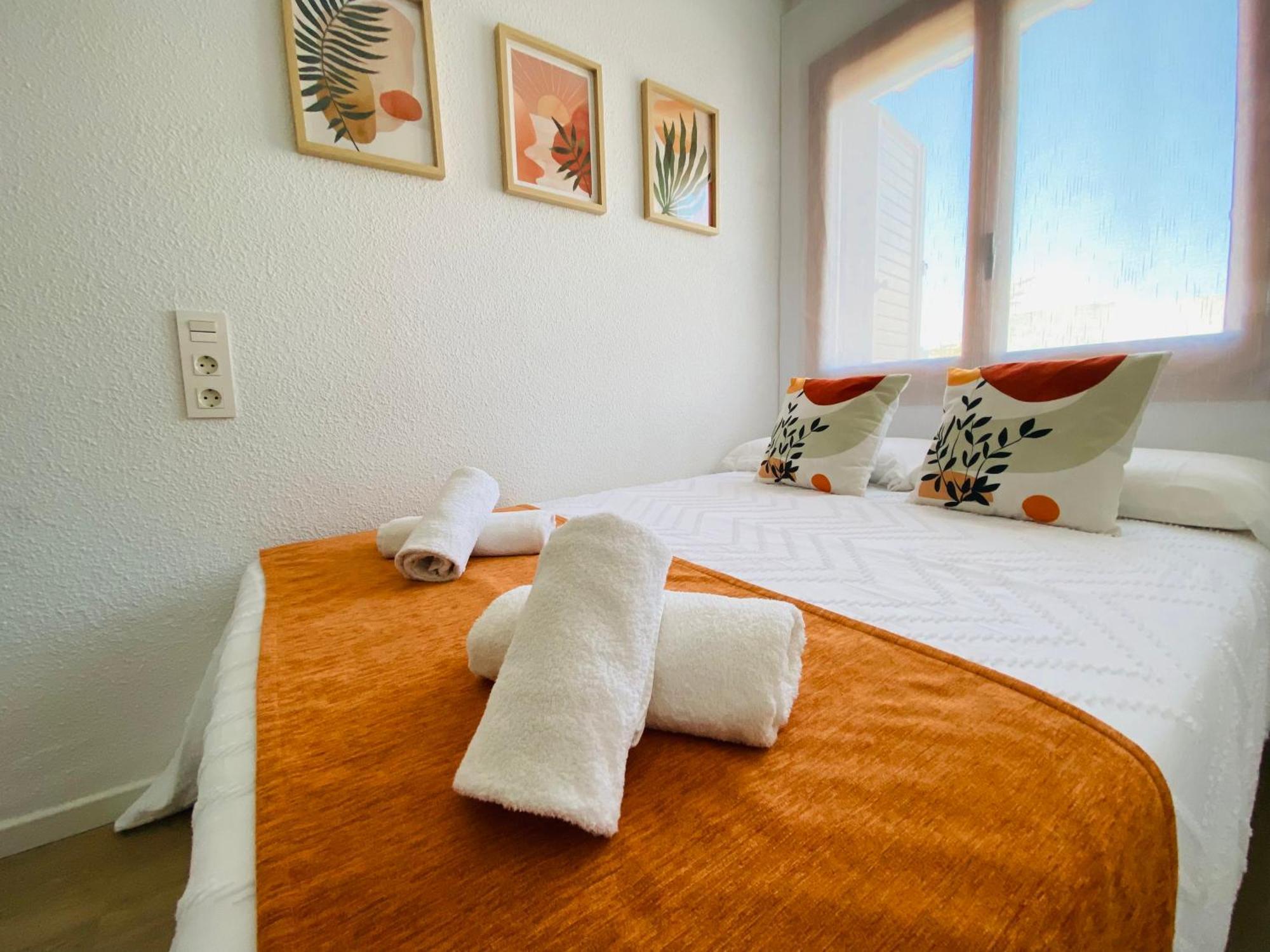Casa Ibicenca En Benicasim A 3 Minutos De La Playa Apartment Benicassim Bagian luar foto